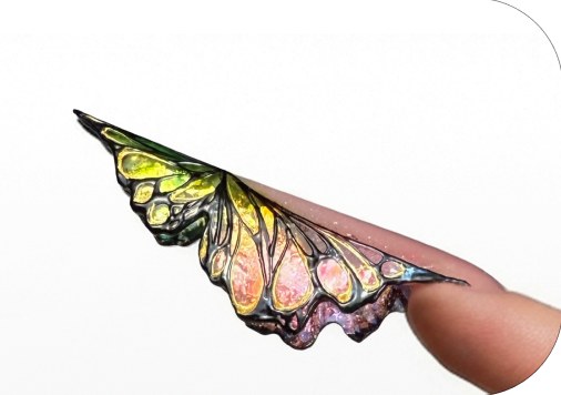 Nail art a farfalla, dettaglio